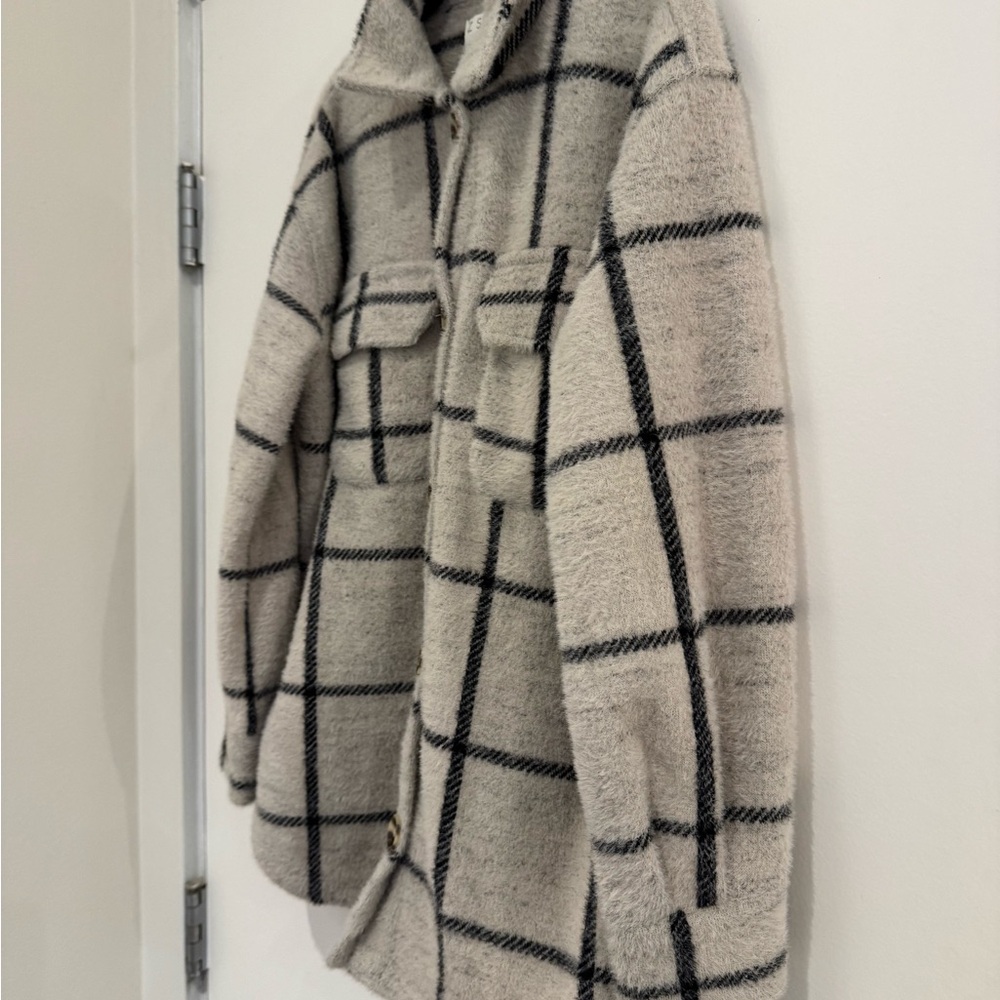 NWOT SUPPLY GREY PLAID TUCKER
JACKET IN CRYSTAL Plaid Button-Up Cardigan Sz xs. - Picture 3 of 6